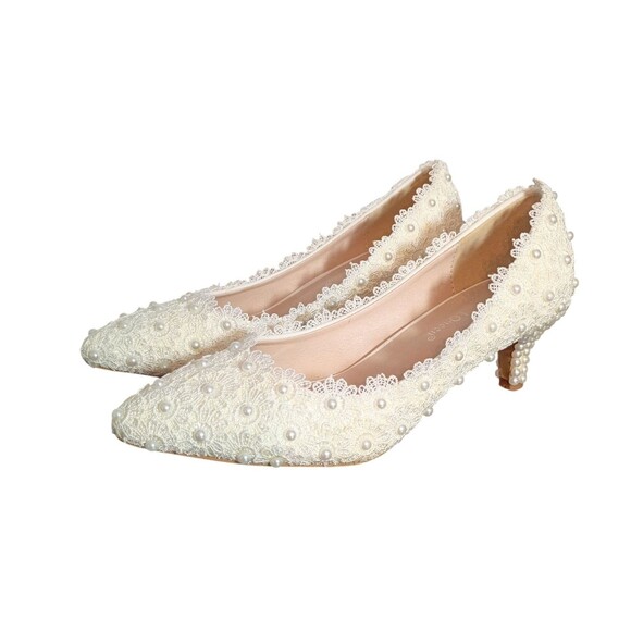 Crystal Queen Lace Daisy‎ & Pearl White Womens Heel Bridal Shoes Elegant 6.5 - Picture 9 of 14